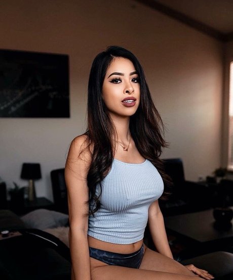 Enelly Urzua OnlyFans