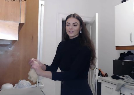 Notanyla Nacktbilder von OnlyFans geleakt