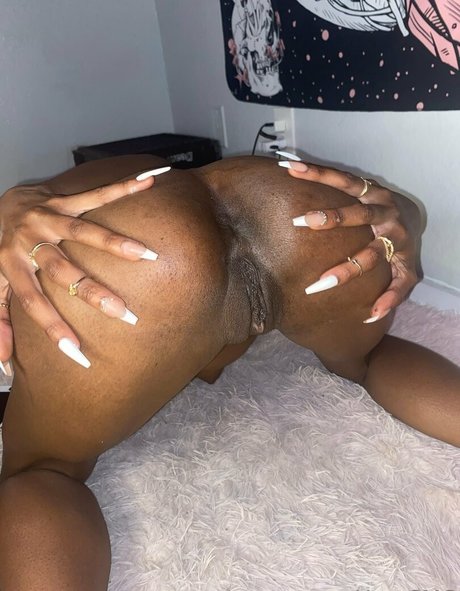 yanasmg OnlyFans Sextape