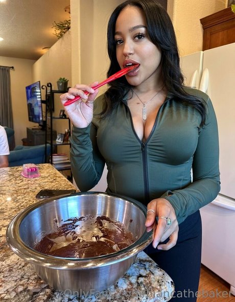 biancathebaker Nacktbilder OnlyFans Leaks