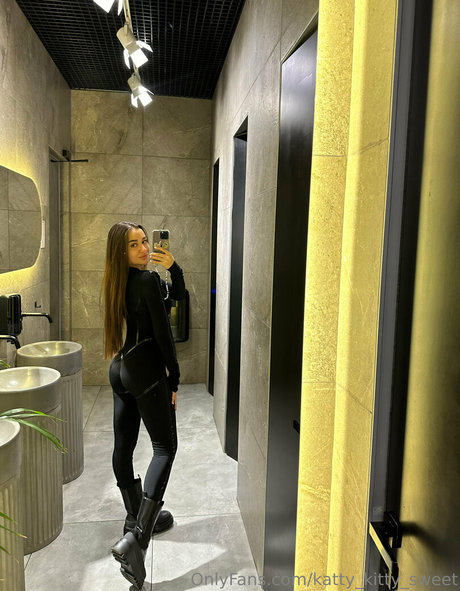 Kitty Katty OnlyFans Fotos