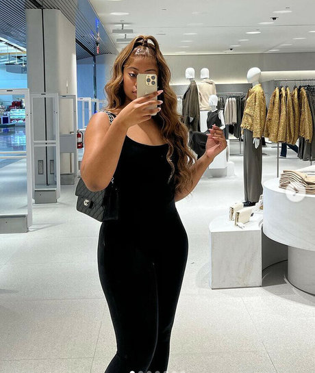 Yazmynswrld OnlyFans Nacktbilder