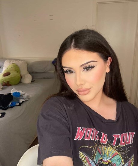 mamibree Nacktbilder auf OnlyFans