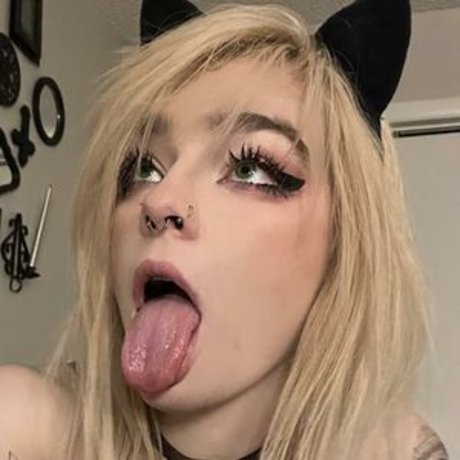 Sinkiity Heiße OnlyFans Inhalte