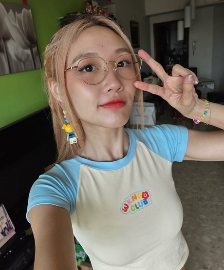 supercatkei OnlyFans Nacktfotos