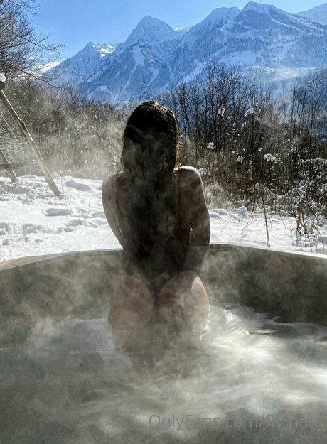 fit nata OnlyFans Strip