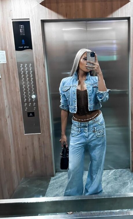 kira asia ts Nacktbilder von OnlyFans geleakt