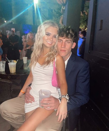 Abbie Bruney OnlyFans Sextape geleakt