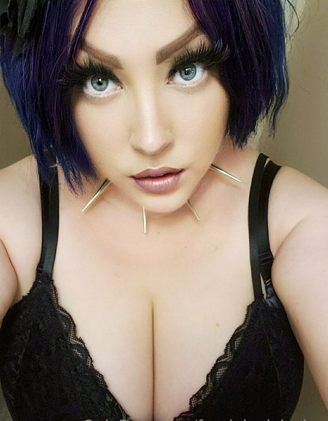 frauleinvivicalee OnlyFans Leak