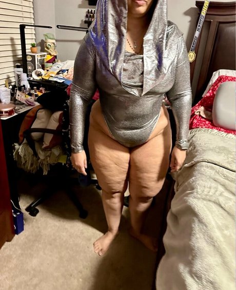 Walk Historical Neue OnlyFans Leaks