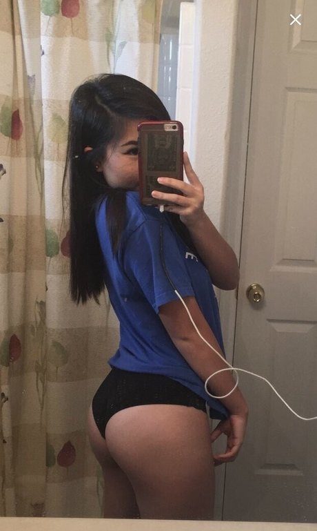 Vy Tran Nacktpornos auf OnlyFans