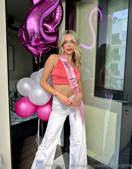 movewithmeredith Oben ohne OnlyFans