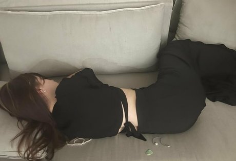 Isabella Angelina NSFW OnlyFans