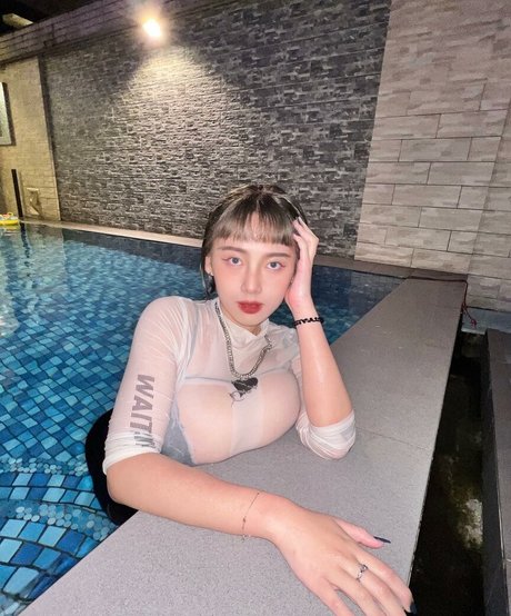 infini abc Oben ohne OnlyFans