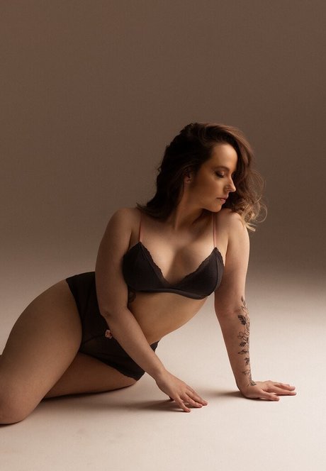 Nay Rodrigues OnlyFans-Post