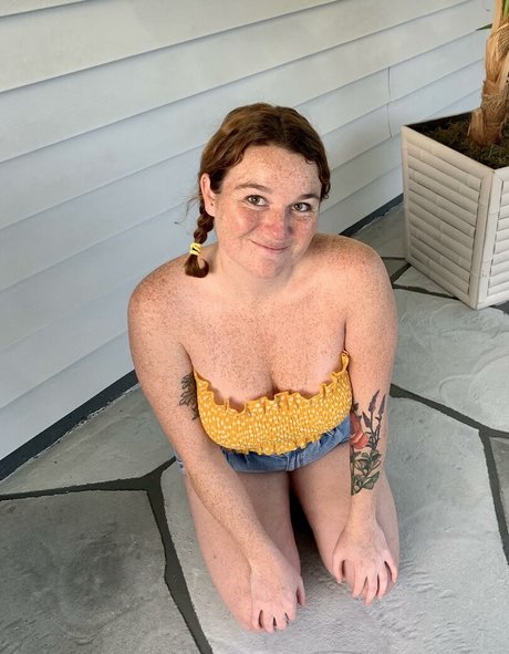 Freckled Baby Nacktbilder von OnlyFans geleakt