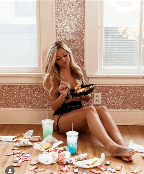 Blondebombshell383 OnlyFans Nacktbilder