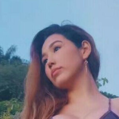 Alice W OnlyFans-Pornos