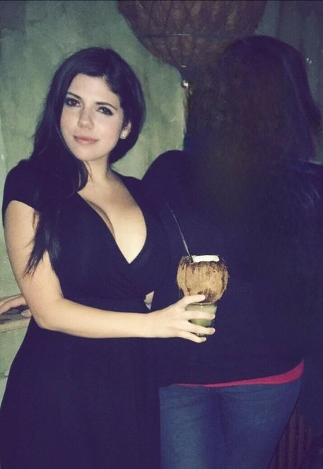 Emily Helen Barry Füße OnlyFans