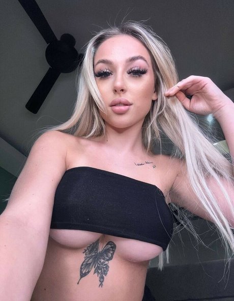 sophielouise1x OnlyFans-Bilder