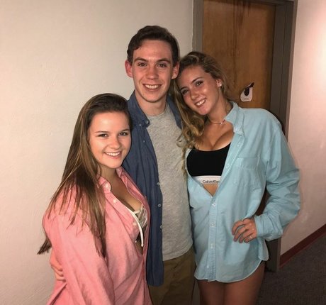 Lindsay Farland OnlyFans Modelfoto