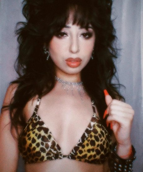 Bebe Bardot OnlyFans Leaj