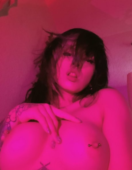 Vikat Bang Nackt auf OnlyFans Leak