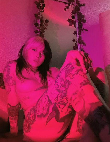 Vikat Bang Leak von OnlyFans-Inhalten