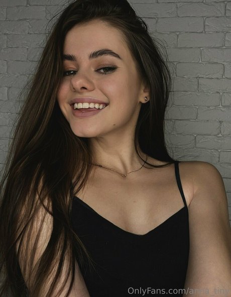 anna tiny Nackt Leaks OnlyFans