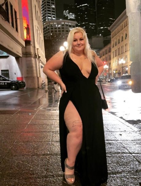 Ashley Stonecypher OnlyFans Bilder