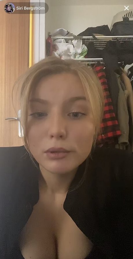 Siri54 OnlyFans Nackt