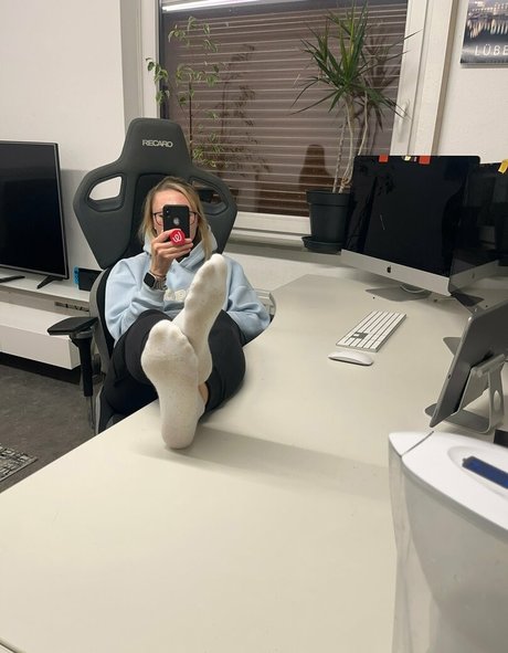 fee tfocus Nacktbilder-Leaks von OnlyFans