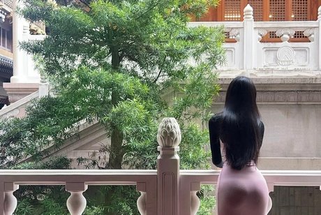 Daturakisses OnlyFans Nackt Content