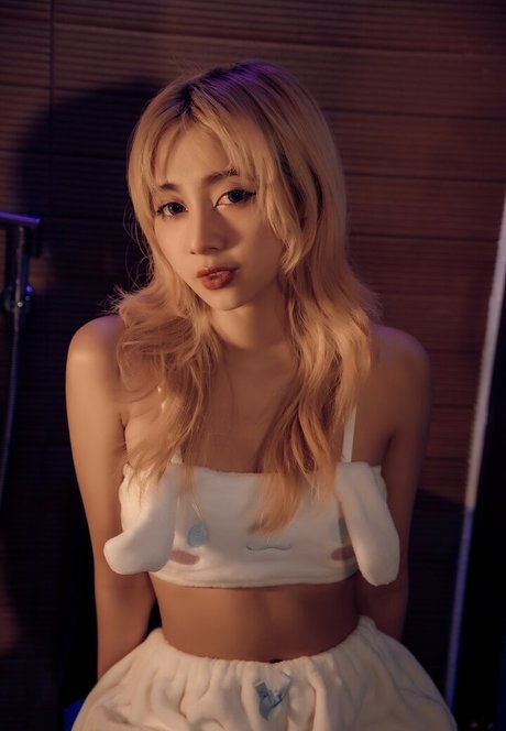 Mercury Nguyen OnlyFans Beiträge