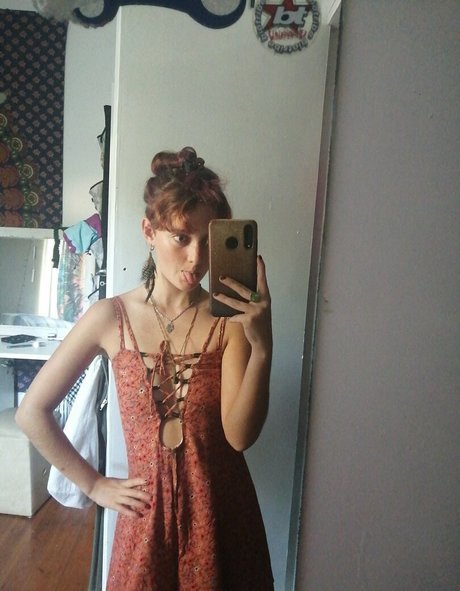 funsizedellyuwu NurlyFans-Pornoleaks