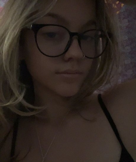 shay lavigne Nacktbilder von OnlyFans