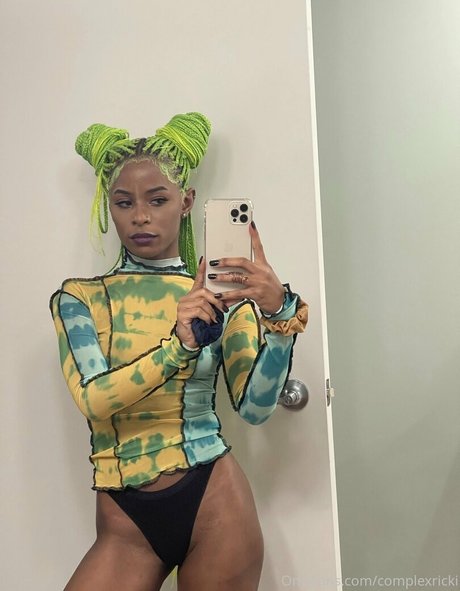 complexricki OnlyFans Nacktfotos