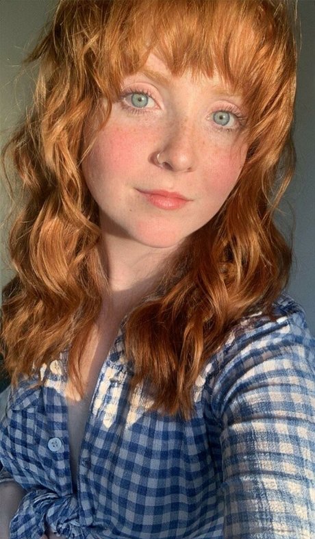 Rosalie Mae OnlyFans Pornografie