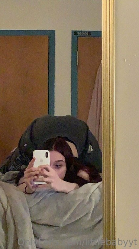 littlebabyyt Leaked OnlyFans Bilder