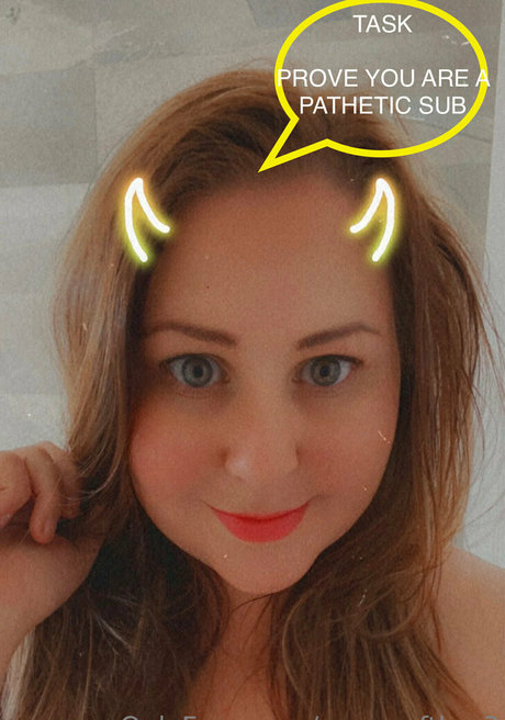 powerofthre3 OnlyFans Inhalte