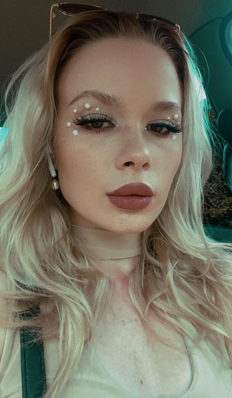 lina pie Kostenlose OnlyFans-Pornos