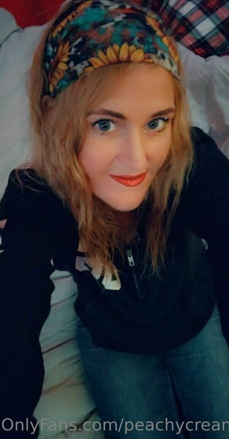 peachycream2017 Leaked OnlyFans Bilder