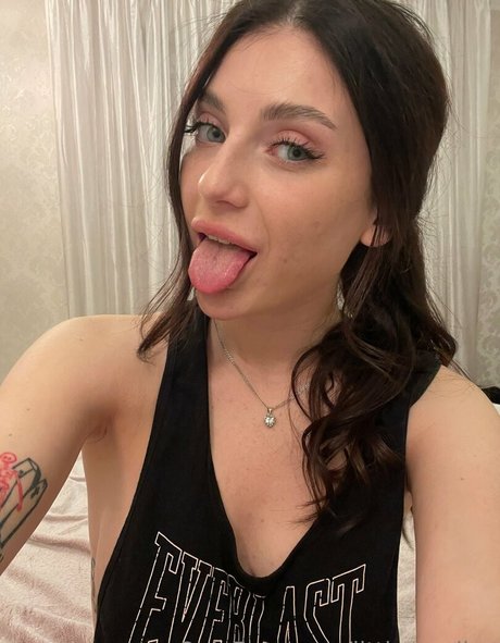 little mollyy Nackt auf OnlyFans Leak