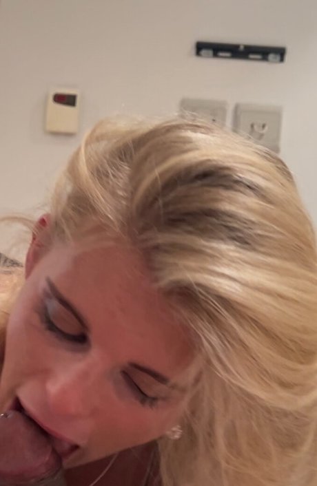 Zara Deeley OnlyFans Sextape geleakt