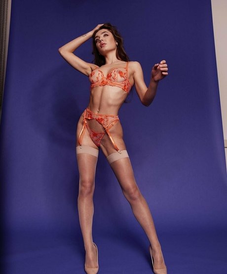 vallybunny OnlyFans Porno