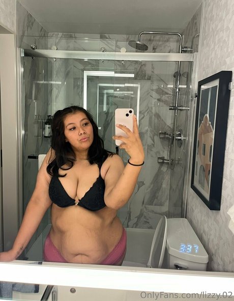 lizzy 02 OnlyFans-Bilder geleakt