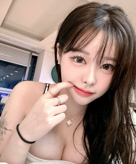 s dust_ Nacktpornos von OnlyFans geleakt