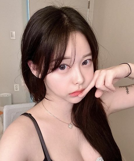 s dust_ OnlyFans Beiträge