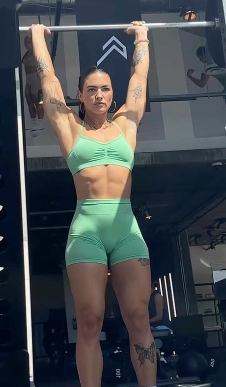 Kelly Matthews Titten OnlyFans