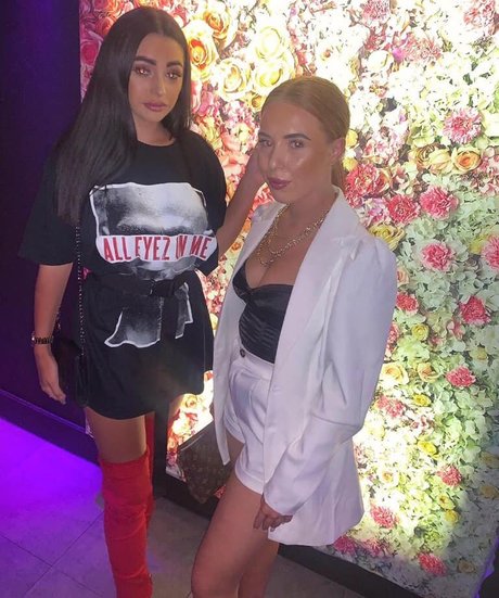 Chloe Reynolds OnlyFans Leaks